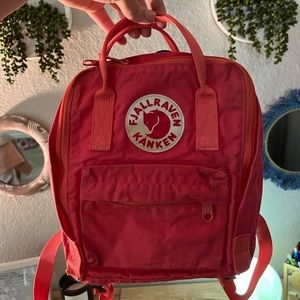 Fjallraven Kanken Mini Backpack